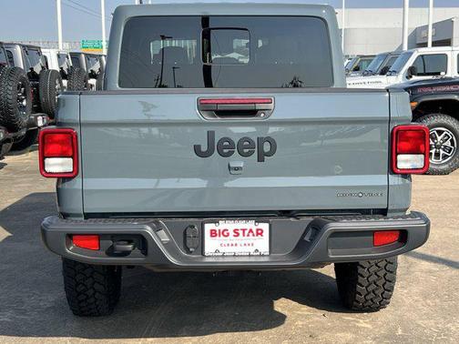 2025 Jeep Gladiator High Tide