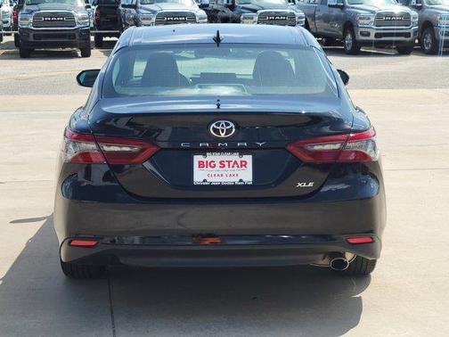 2023 Toyota Camry XLE