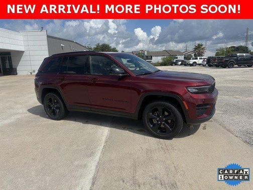 2023 Jeep Grand Cherokee Altitude