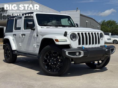 Bright White Clearcoat 2023 Jeep Wrangler 4xe Sahara