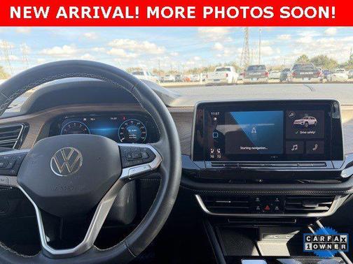 2024 Volkswagen Atlas 2.0T SE w/Technology