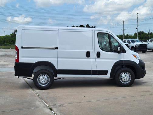 2025 RAM ProMaster 1500 Low Roof