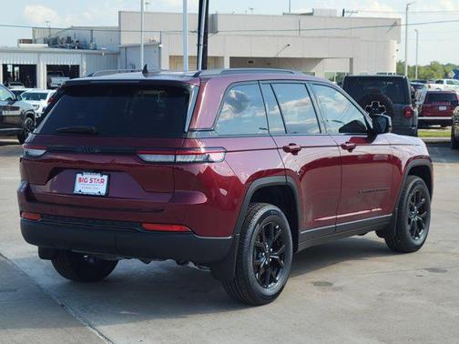 2025 Jeep Grand Cherokee Altitude