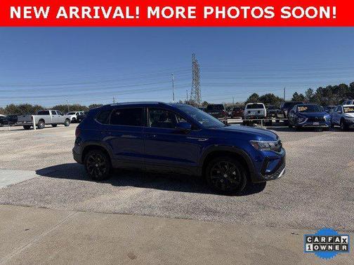 2024 Volkswagen Taos SE