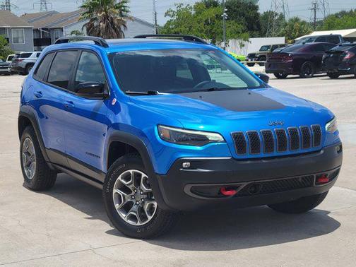 2022 Jeep Cherokee Trailhawk