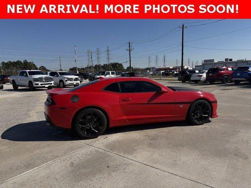 2015 Chevrolet Camaro 2LT