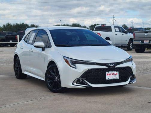 2025 Toyota Corolla XSE