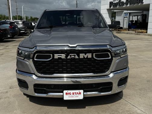 Billet Silver Metallic Clearcoat 2025 RAM 1500 Big Horn/Lone Star