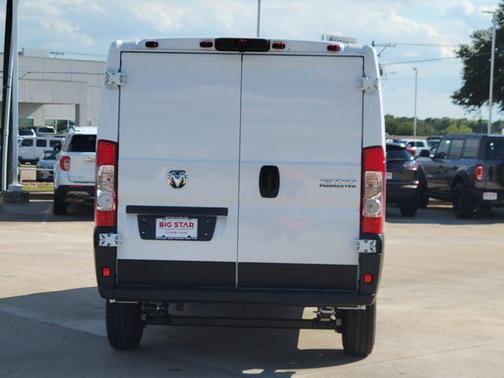 2026 RAM ProMaster 1500 Low Roof