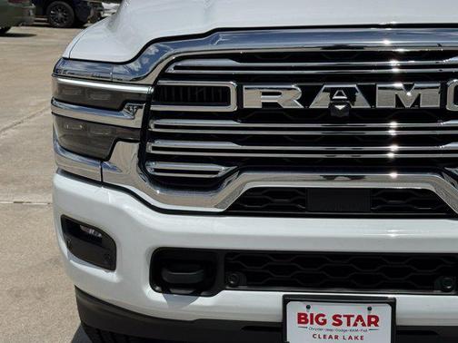 Bright White Clearcoat 2025 RAM 2500 Laramie