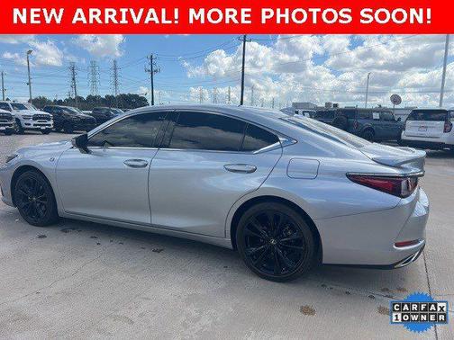 2022 Lexus ES 350 F Sport