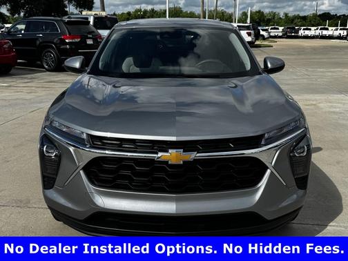 Sterling Gray Metallic 2024 Chevrolet Trax LS