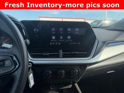 Sterling Gray Metallic 2024 Chevrolet Trax LS