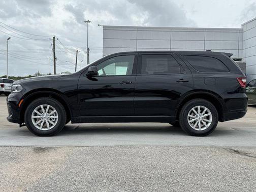 DB Black Clearcoat 2026 Dodge Durango GT