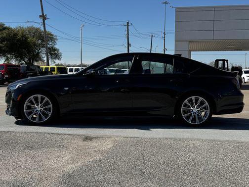 2023 Cadillac CT5 Sport