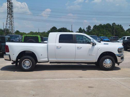 2025 RAM 3500 Laramie