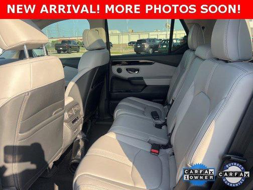 2023 Honda Pilot Touring 8-Passenger
