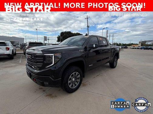 2024 GMC Sierra 1500 AT4
