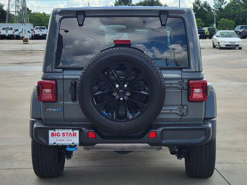 2022 Jeep Wrangler Unlimited 4xe Sahara