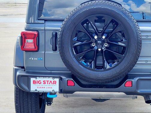 2022 Jeep Wrangler Unlimited 4xe Sahara