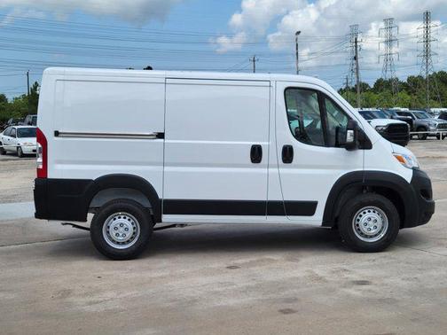 2025 RAM ProMaster 1500 Low Roof