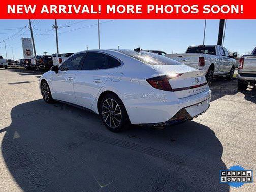 2023 Hyundai SONATA Limited