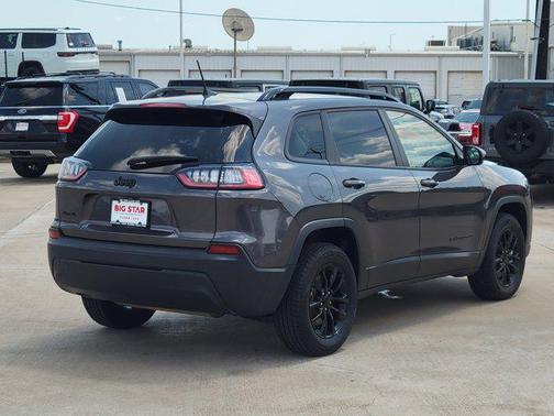 2023 Jeep Cherokee Altitude
