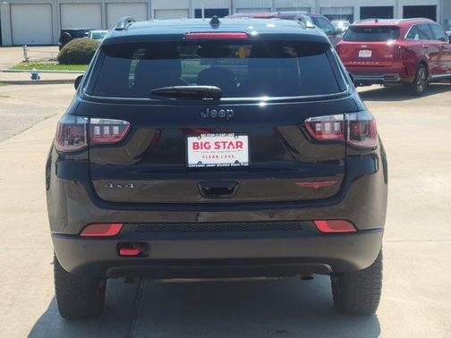 2024 Jeep Compass Trailhawk
