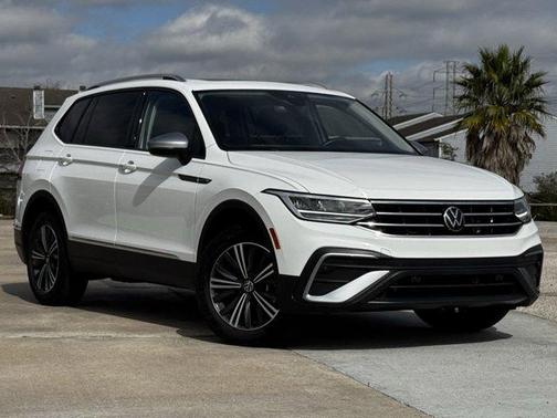 2024 Volkswagen Tiguan 2.0T Wolfsburg Edition