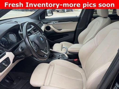 Black Sapphire Metallic 2018 BMW X1 xDrive28i