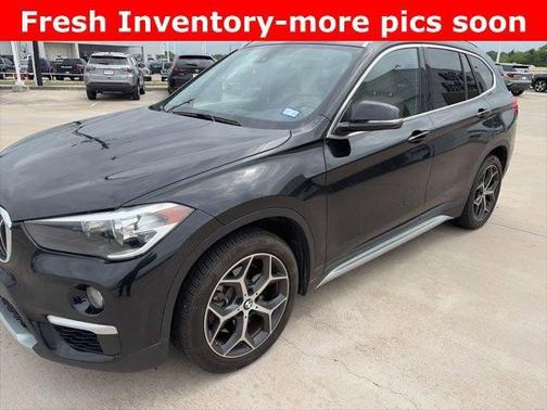 Black Sapphire Metallic 2018 BMW X1 xDrive28i