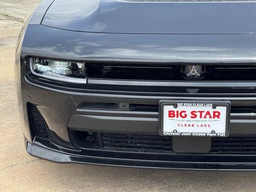 Diamond Black Crystal Pearlcoat 2026 Dodge Charger R/T