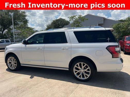 White Platinum 2019 Ford Expedition Max Platinum
