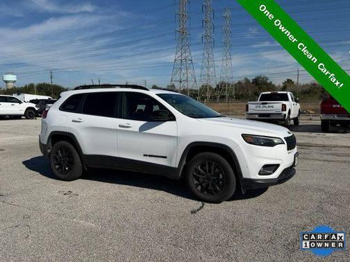 2023 Jeep Cherokee Altitude