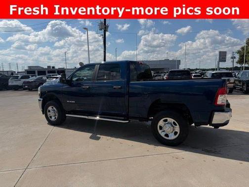 Patriot Blue Pearlcoat 2024 RAM 2500 Big Horn
