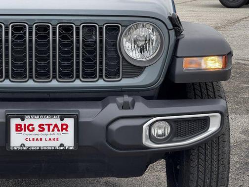 2026 Jeep Gladiator Sport