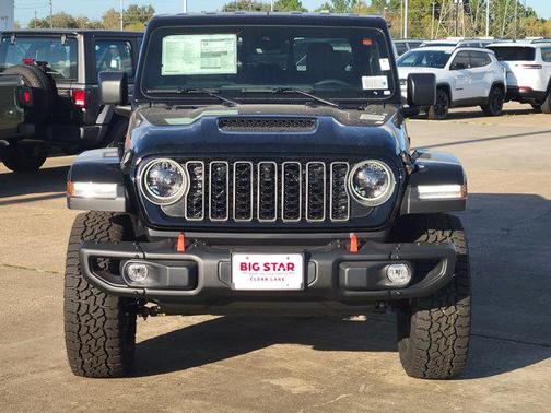 2025 Jeep Gladiator Mojave X