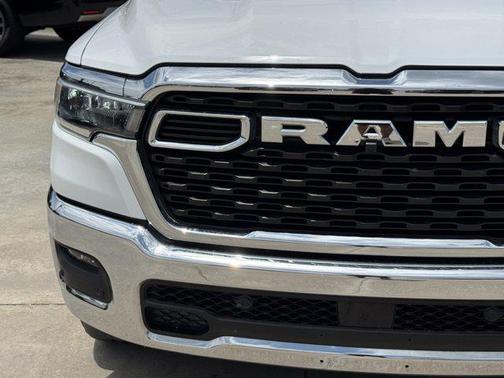Bright White Clearcoat 2025 RAM 1500 Big Horn/Lone Star