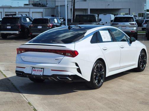 2023 Kia K5 GT-Line