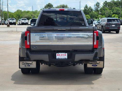 2024 Ford F-350 Platinum