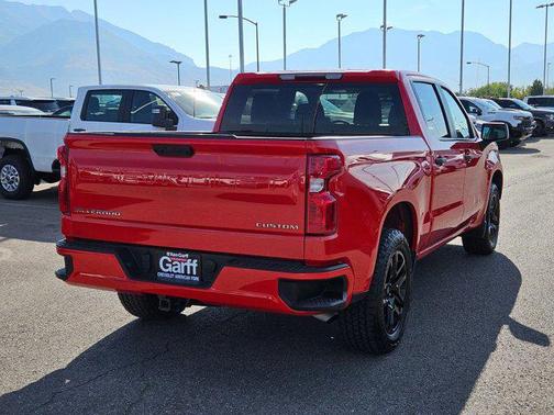 2023 Chevrolet Silverado 1500 Custom