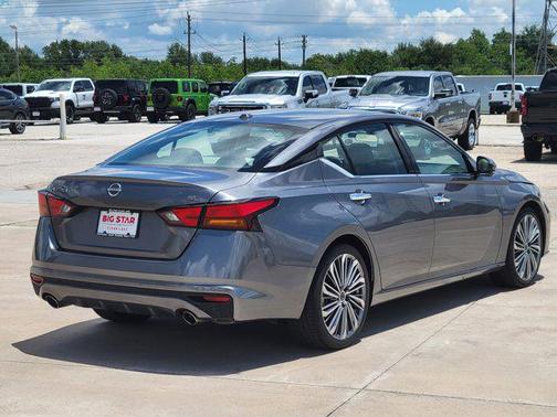 2023 Nissan Altima 2.5 SL