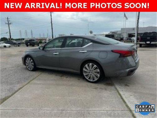 2023 Nissan Altima 2.5 SL