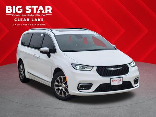 2025 Chrysler Pacifica L