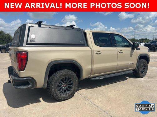 2023 GMC Sierra 1500 AT4X
