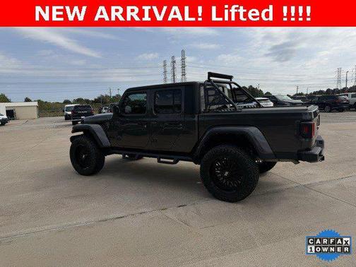 2023 Jeep Gladiator Willys