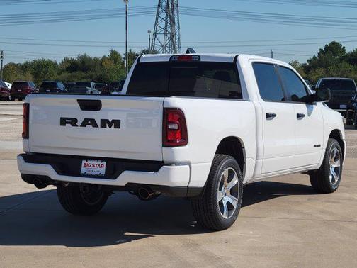 2026 RAM 1500 Express