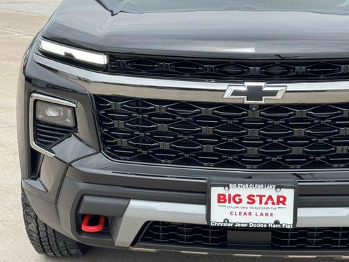 Mosaic Black Metallic 2025 Chevrolet Traverse AWD Z71