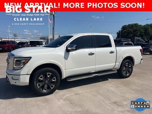 2023 Nissan Titan Platinum Reserve