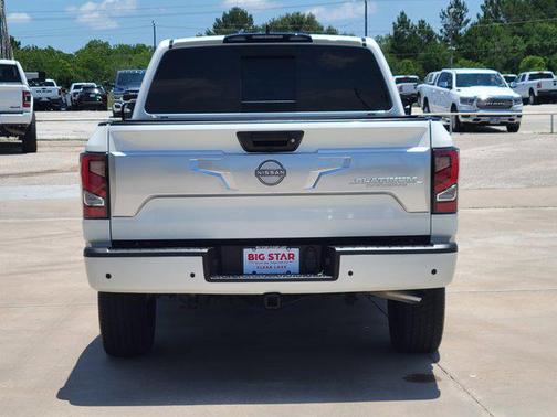 2023 Nissan Titan Platinum Reserve